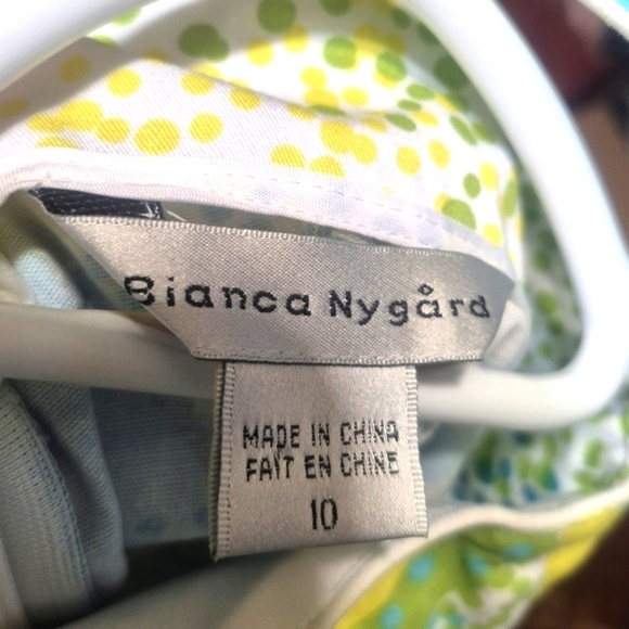 Bianca Nygard Size 10 Floral Sleeveless Dress with Button Accents 97%cotton - Picture 2 of 8